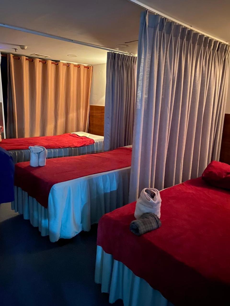 הו צ'י מין סיטי Pearl Central Hotel- Near Nguyen Hue Street מראה חיצוני תמונה